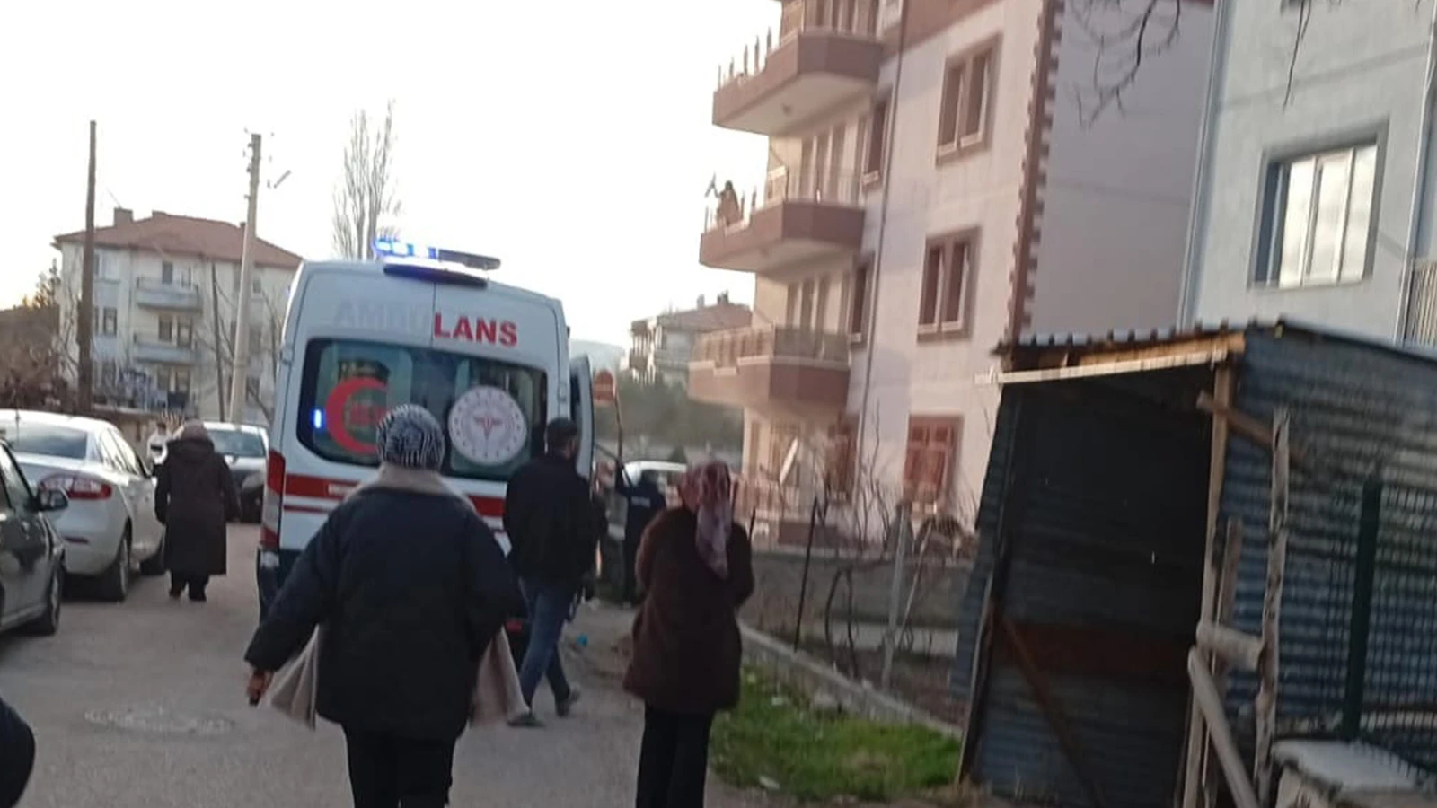 Ankara’da yangın; anne ve 3 çocuğu dumandan etkilendi
