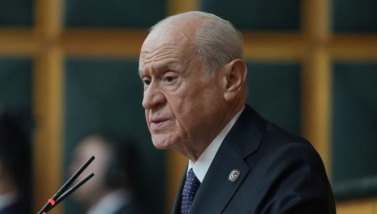 Devlet Bahçeli'den Leman'a karikatür tepkisi: İğrenç saldırıyı nefretle lanetliyorum