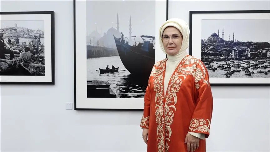 Emine Erdoğan'dan VakıfBank Sanat Galerisi Açılış Programı'na ilişkin paylaşım 