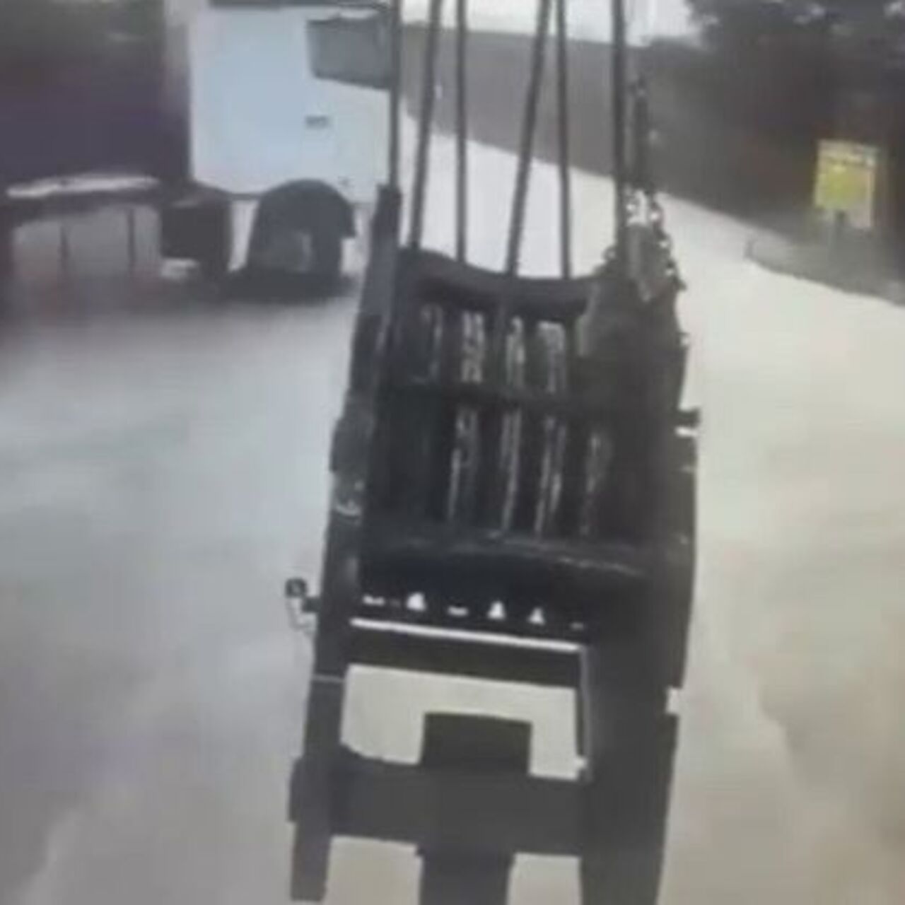 TIR ile vincin çarpışması kamerada: 1 ölü!