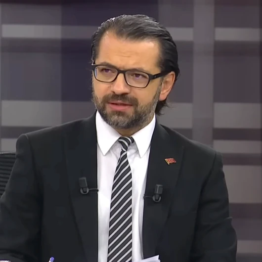 Hacı Yakışıklı'dan 1 Büyükşehir Ve 11 İlçe Hakkında Kulis: Cumhurbaşkanı Onayladığında Ak Parti'ye Geçecekler