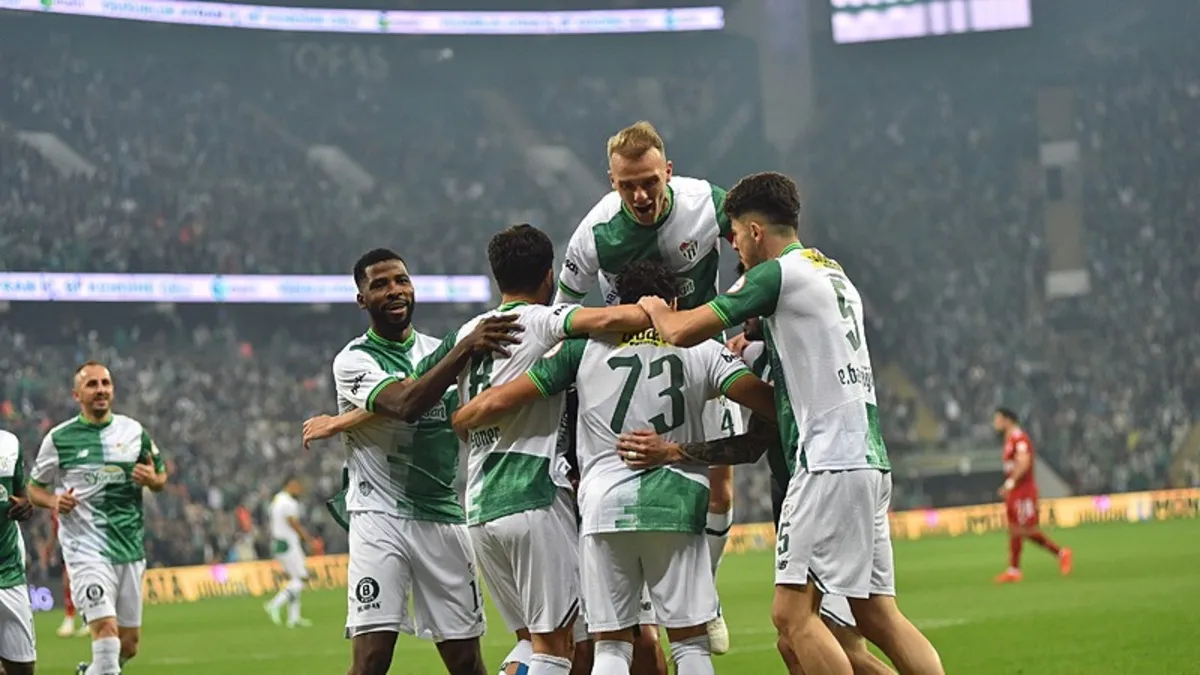 Bursaspor Evinde 3 Puanı Kaptı!