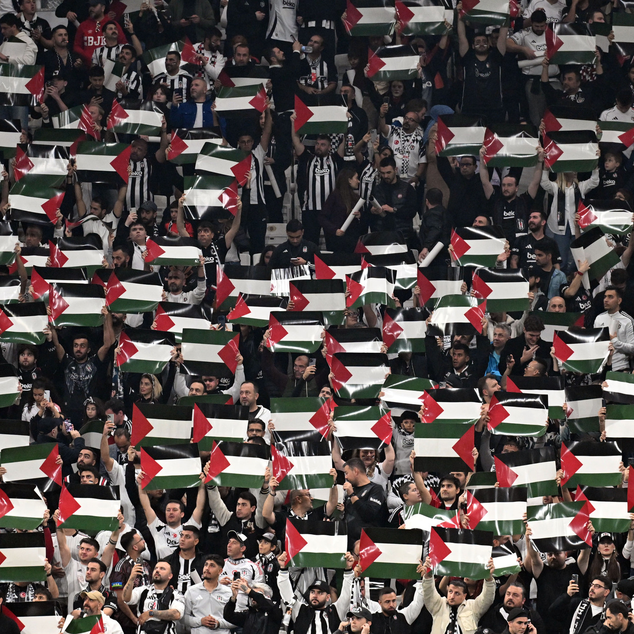 Beşiktaş'tan Filistin'e destek!