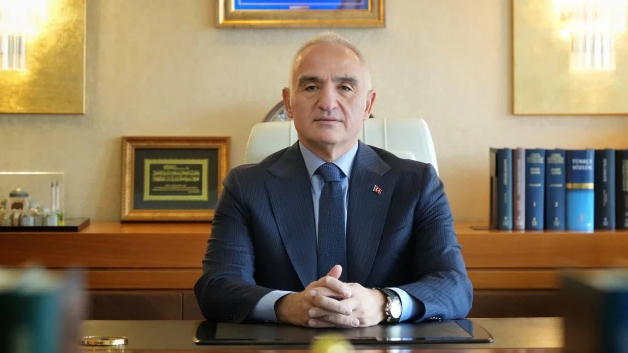 Bakan Mehmet Nuri Ersoy'dan Ramazan Bayramı mesajı