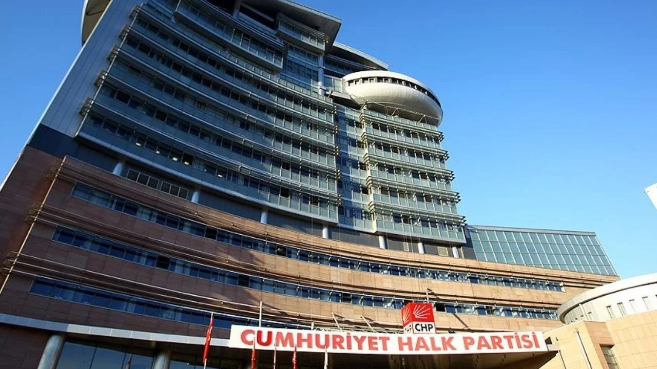 Casusluk soruşturması: CHP bilgi işlem sorumlusu gözaltına alındı