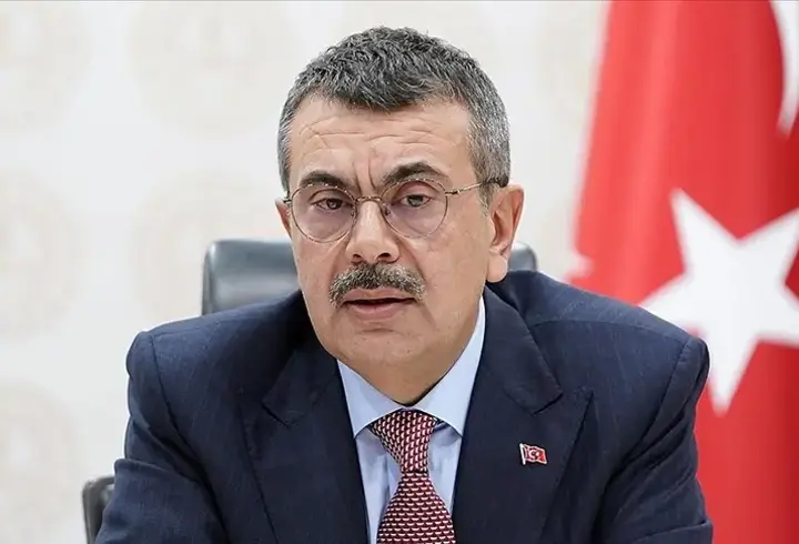 Ara tatil kaldırılacak mı? Bakan Tekin'den yeni açıklama