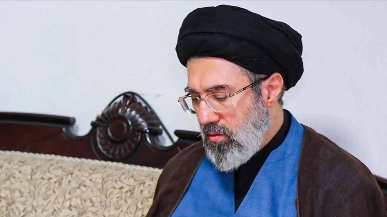 Yeni seçilen İran’ın dini lideri Mücteba Hamaney saldırıya uğradı