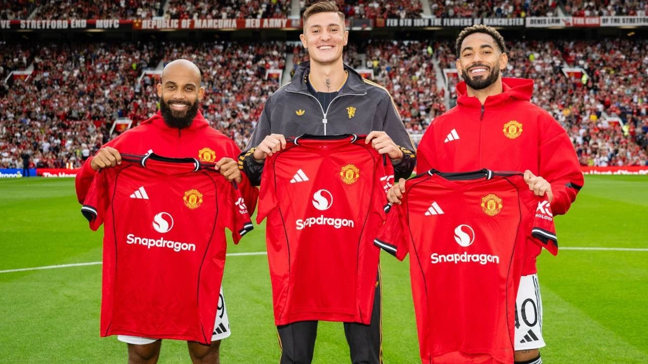 Manchester United'ın 225 milyon Euro'luk hücum hattı