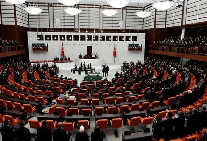 Teklifin 4 maddesi daha kabul edildi! Trafik cezaları artıyor