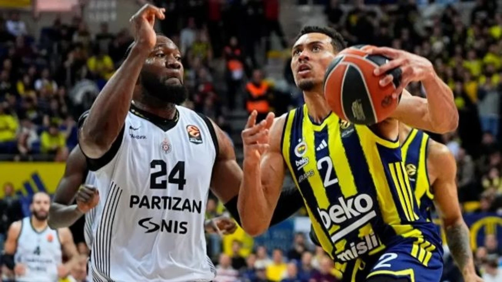 Fenerbahçe Beko, Partizan'ı 81-78 mağlup etti
