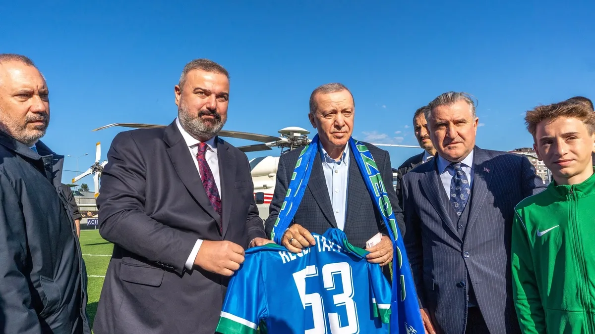 Başkan Erdoğan'dan Çaykur Rizespor'a ziyaret!