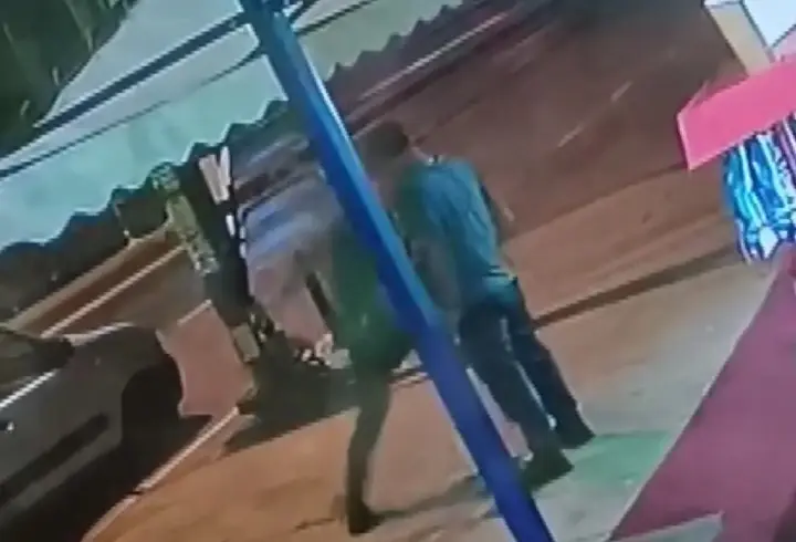 Maltepe’de Şoke Eden Anlar: Önce yumruk attı, sonra kalp masajı yaptı