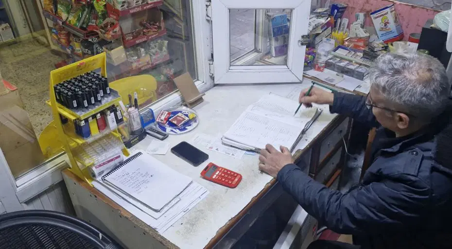 "Annemiz için" deyip, bütün borcu üstlendiler: 50 kişinin borcu silindi