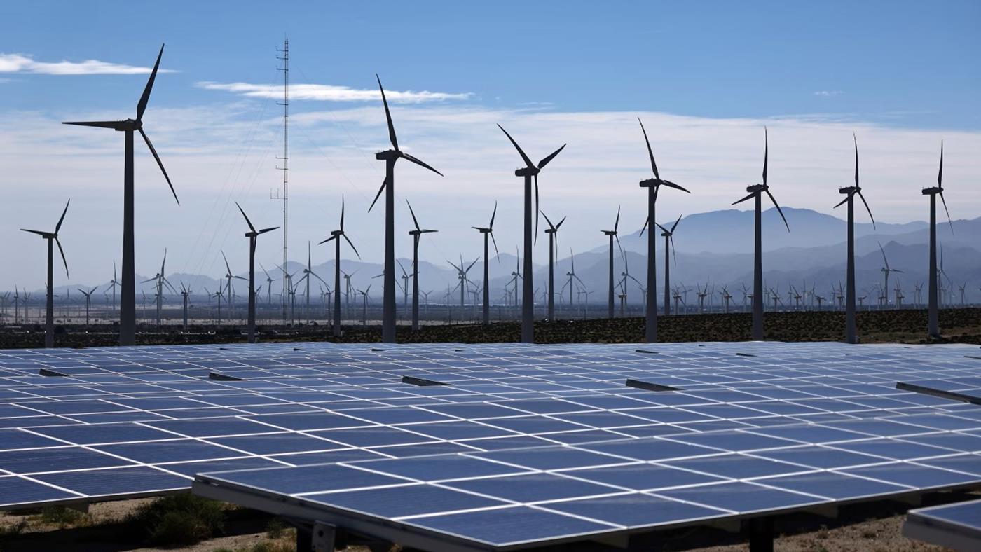 Türkiye yenilenebilir enerjiye her yıl 2 bin MW kapasite ekleyecek
