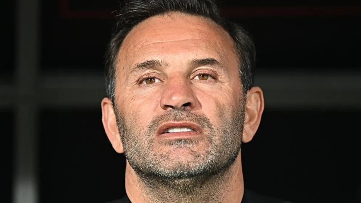Galatasaray Teknik Direktörü Okan Buruk'tan Cuesta açıklaması!