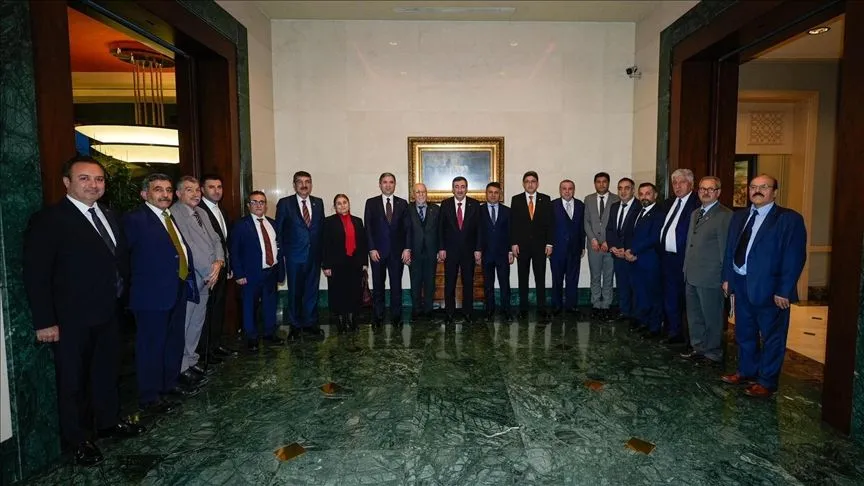 Cumhurbaşkanı Yardımcısı Yılmaz, Ezidi heyetini kabul etti