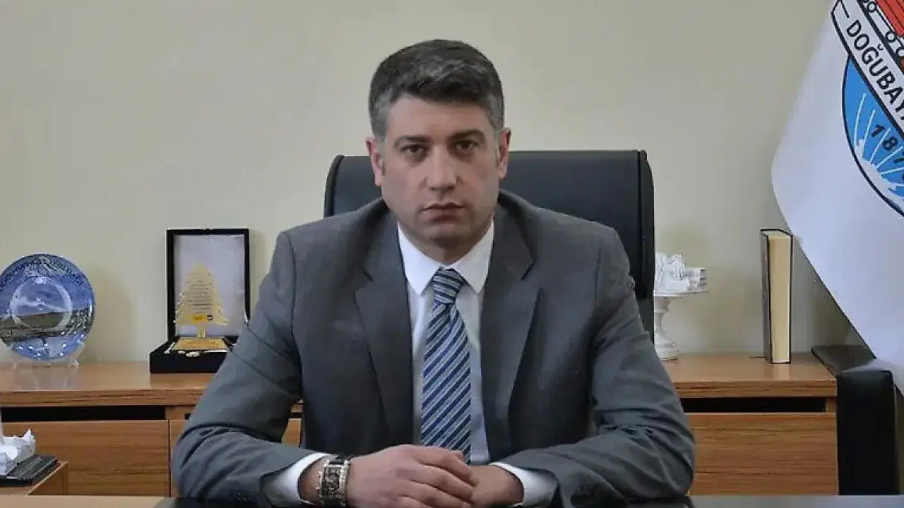 Esenyurt Belediyesi Yeni Kayyımı Ulaş Akhan Kimdir? Ulaş Akhan'ın Önceki Görevleri Neler?