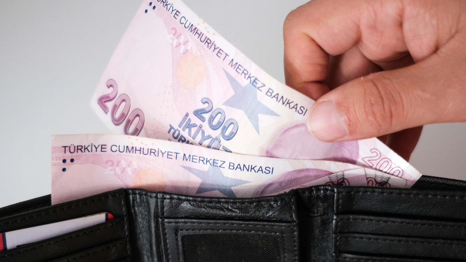 "Ekonomiyi Kim Çözer?" anketinin sonuçları açıklandı