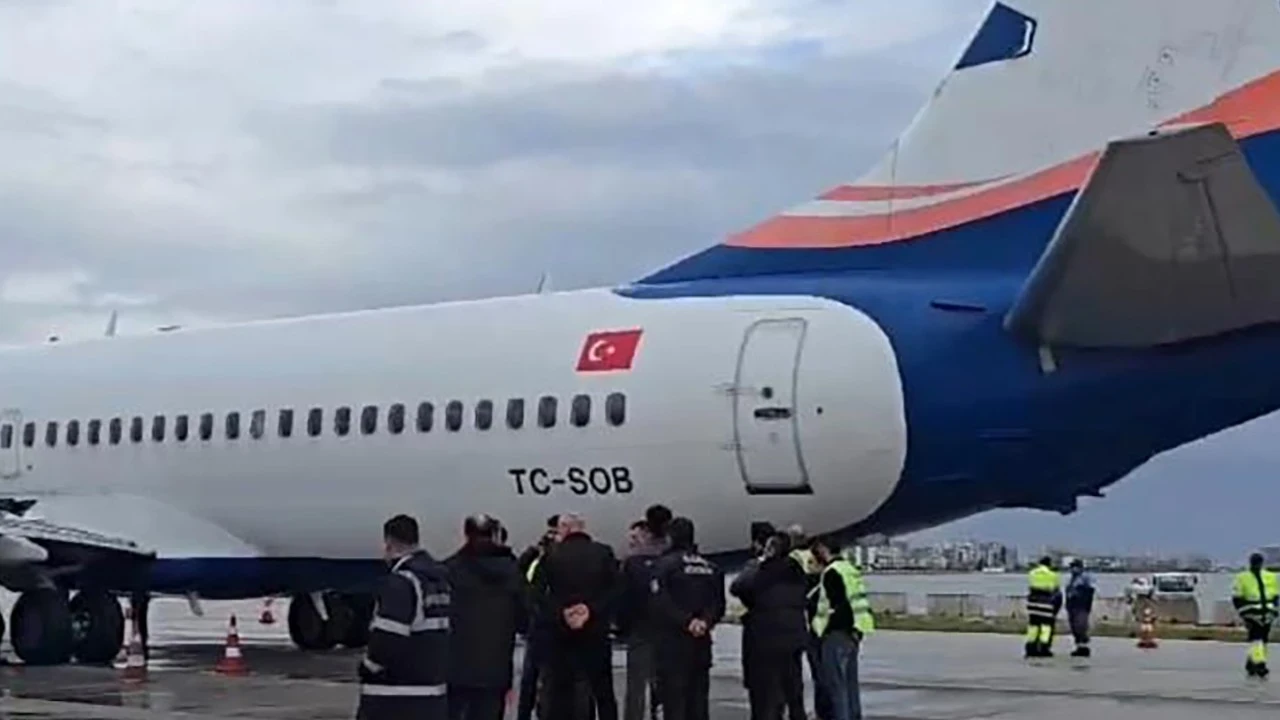 Antalya Havalimanı'nda korkutan kaza ucuz atlatıldı
