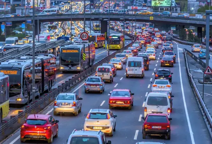 Yeni araç alacakları dikkat! Trafik sigortasına düzenleme