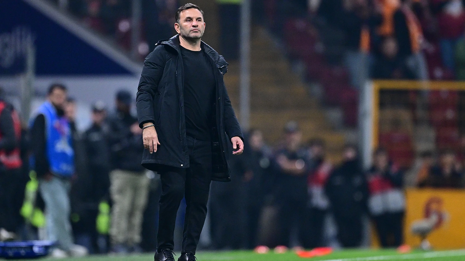 Okan Buruk: "Bence penaltı değil, hakeme saygı duymak lazım"