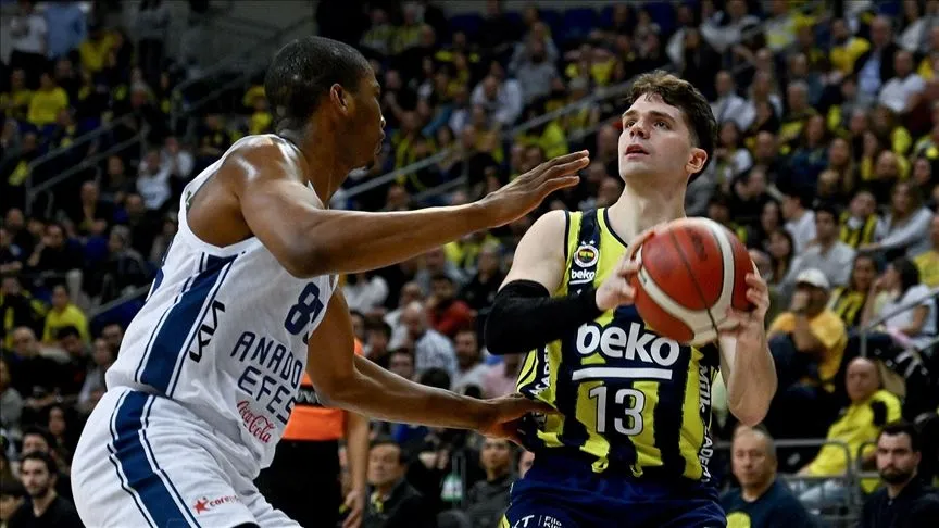Basketbol Avrupa Ligi'nde "Türk derbisi"