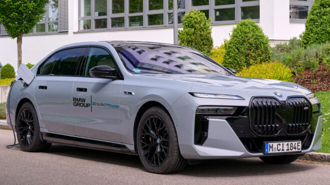 BMW, katı hal bataryalarını test etmek için özel bir “i7” hazırladı