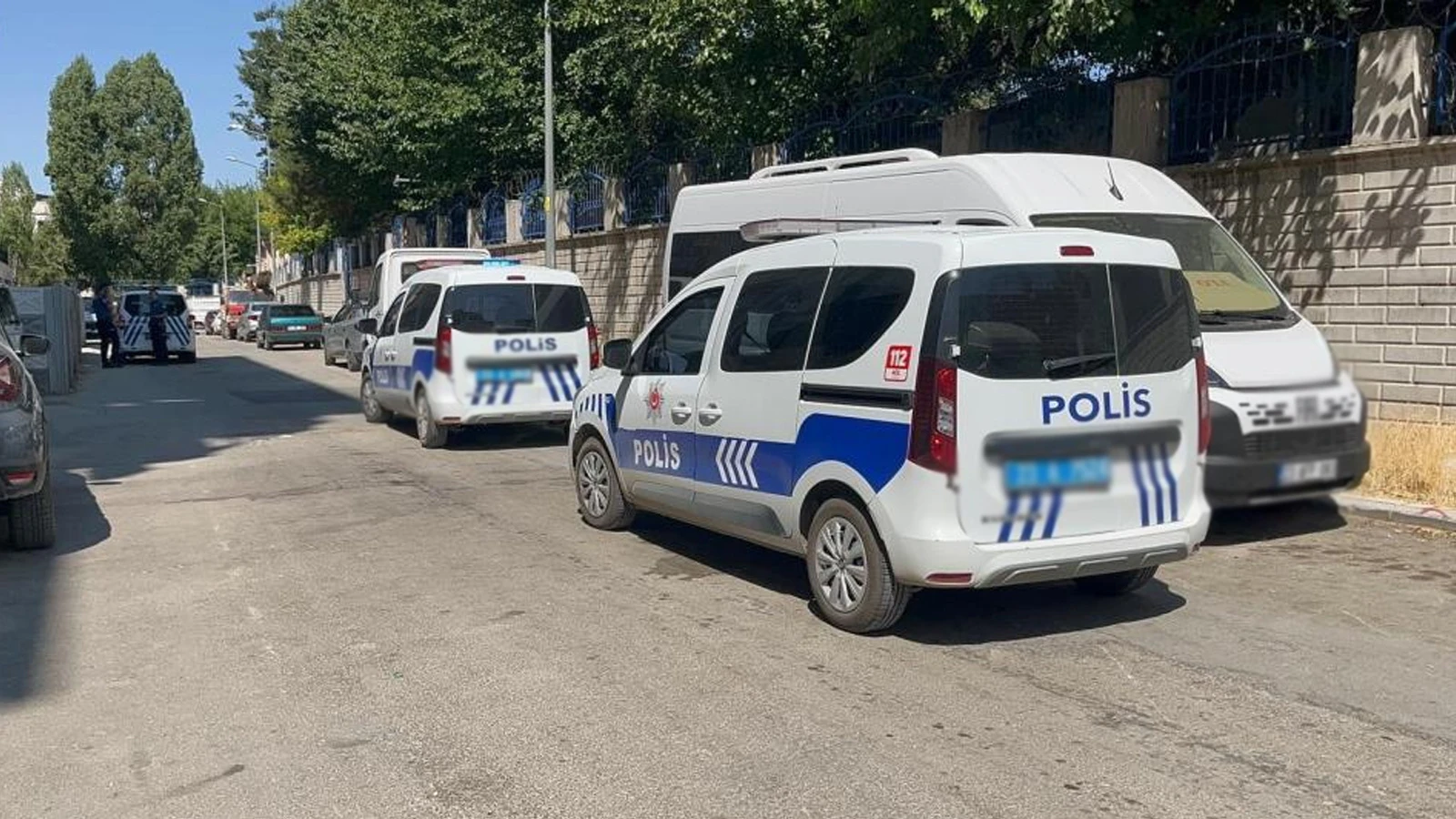 Elazığ'da korkunç olay! Silahını temizlerken kazara kendini vurdu
