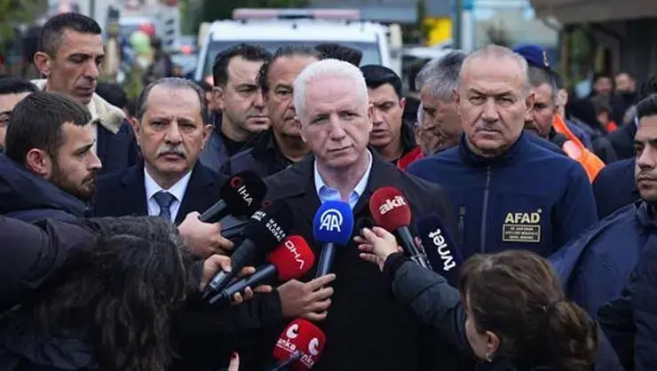 Vali Gül Duyurdu! İstanbul’da Okullar Pazartesi Günü Açık