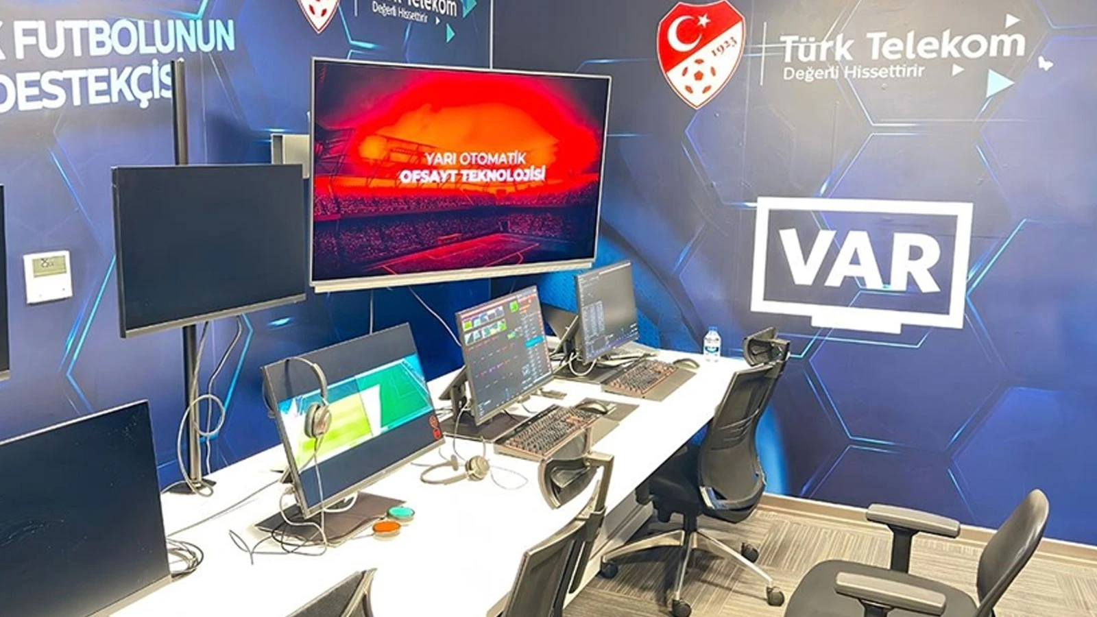 Adana Demirspor - Göztepe maçının VAR hakemi belli oldu