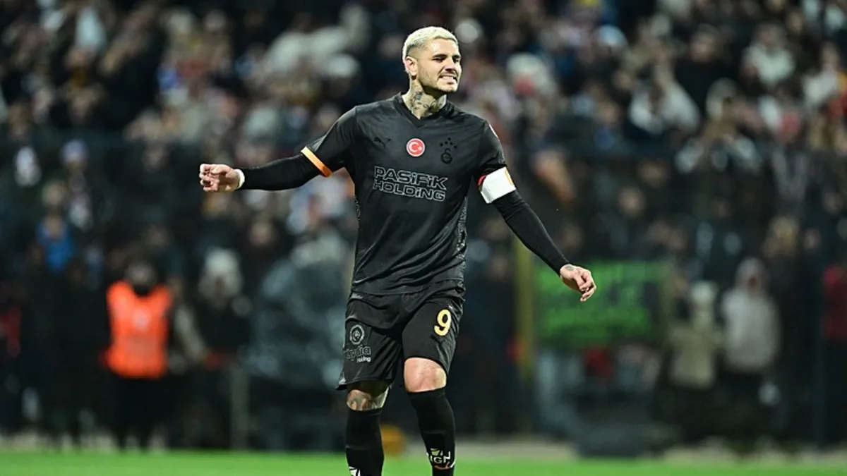 Galatasaray'ın golü 2.kez ofsayta takıldı!