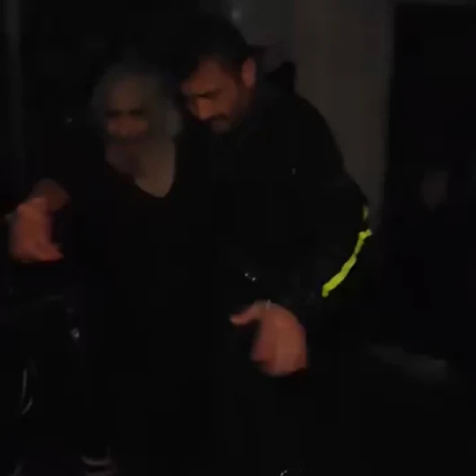 İstanbul'da rekor sağanak: Beykoz’da bir kişi su basan evinde mahsur kaldı