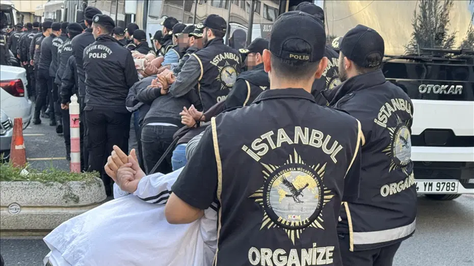 İstanbul'da çete operasyonu. Beş şüpheli gözaltında