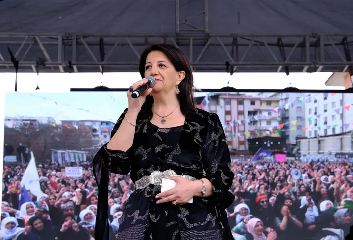 DEM Parti'li Buldan: Bu çağrıya sımsıkı sarılacağız