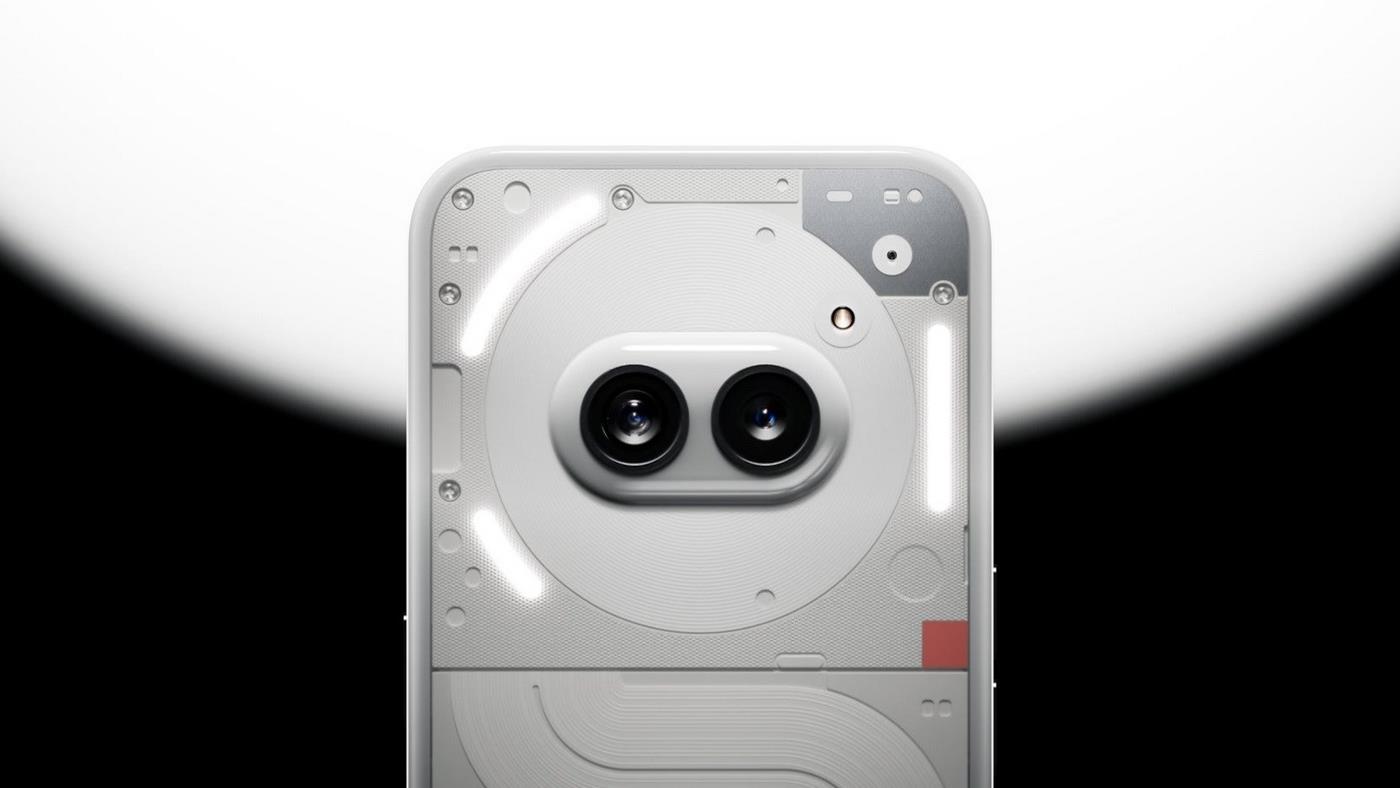 Nothing Phone (3)'te Glyph LED ışıklar yer almayacak: Tasarım değişiyor