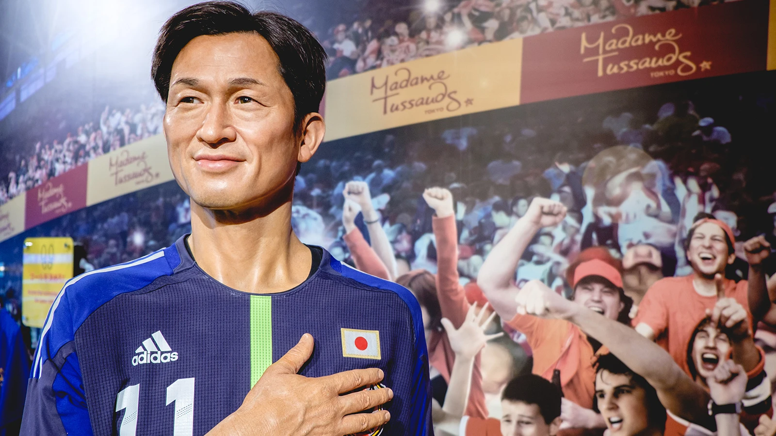 Dünyanın en yaşlı futbolcusu Miura'dan yeni sözleşme