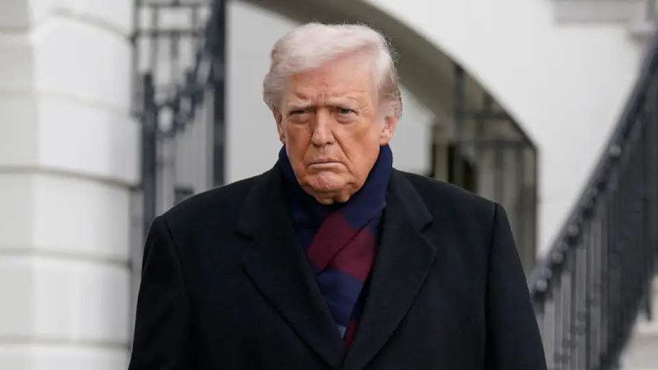 Trump: Hürmüz'de mayın varsa kaldırın, yoksa sonuçları ağır olur