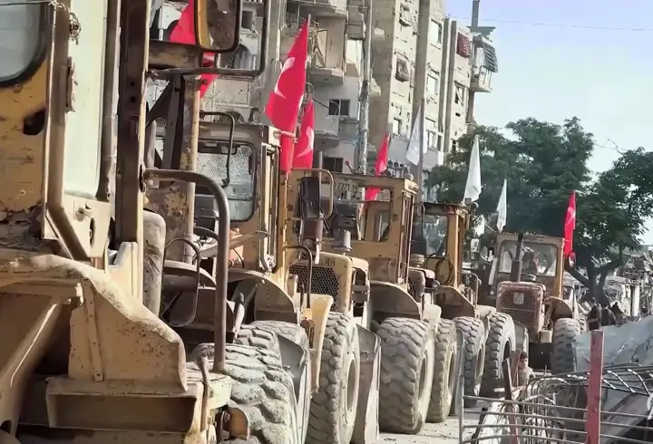 Gazze’de Türk bayrakları İsrail’i korkuttu