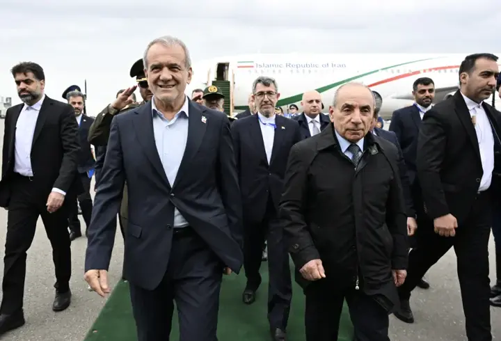 İran Cumhurbaşkanı Pezeşkiyan'dan Azerbaycan ziyareti