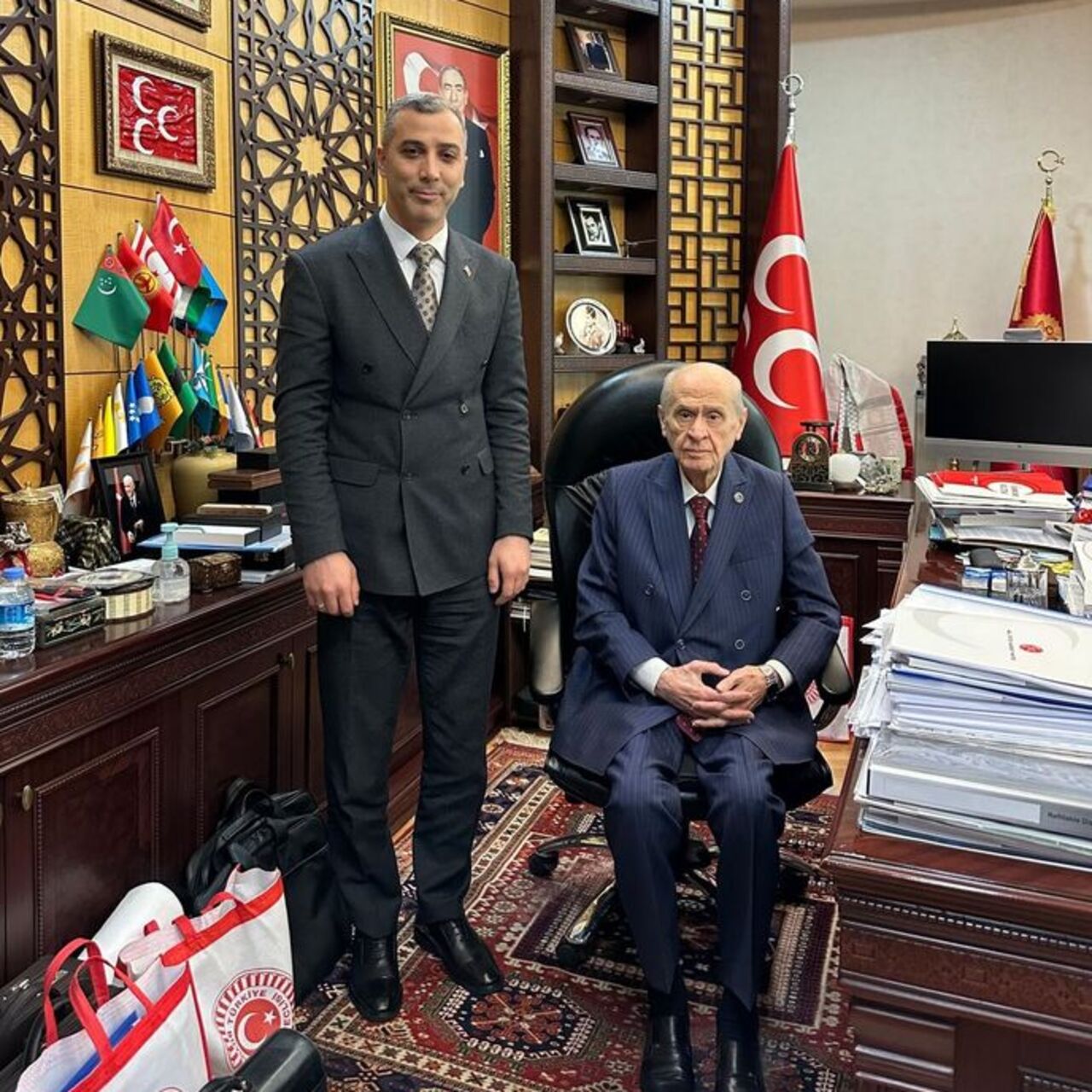 Bahçeli, partisinin Siirt İl Başkanı Tükenmez'i kabul etti