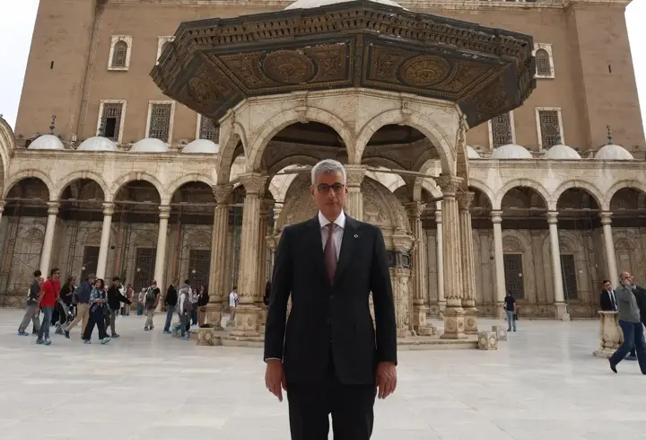 Bakan Memişoğlu, Kahire Kalesi’ni ziyaret etti