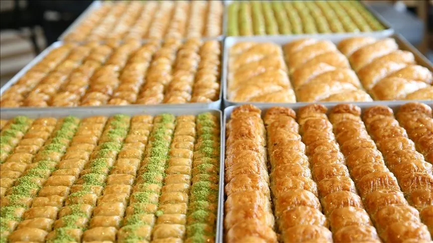 Ramazan sonrası beslenmede aşırıya kaçmak kalp krizi riskini artırıyor