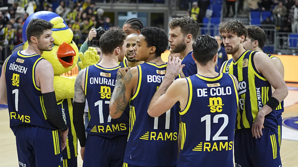 Fenerbahçe Beko EuroLeague'de Virtus Bologna'ya konuk oluyor
