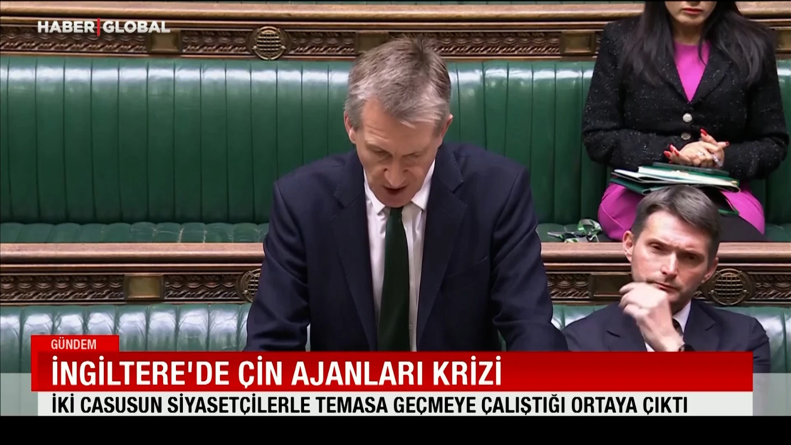 İngiltere’de Çin ajanları krizi!