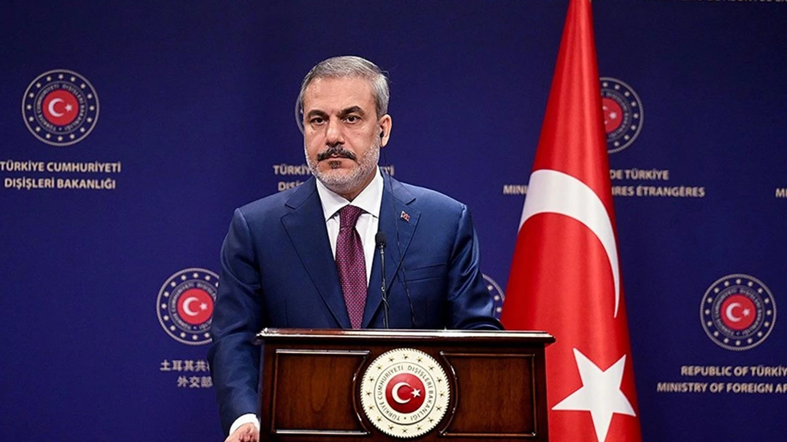 Bakan Fidan, Pakistan Dışişleri Bakanı Muhammad Ishaq Dar ile görüştü