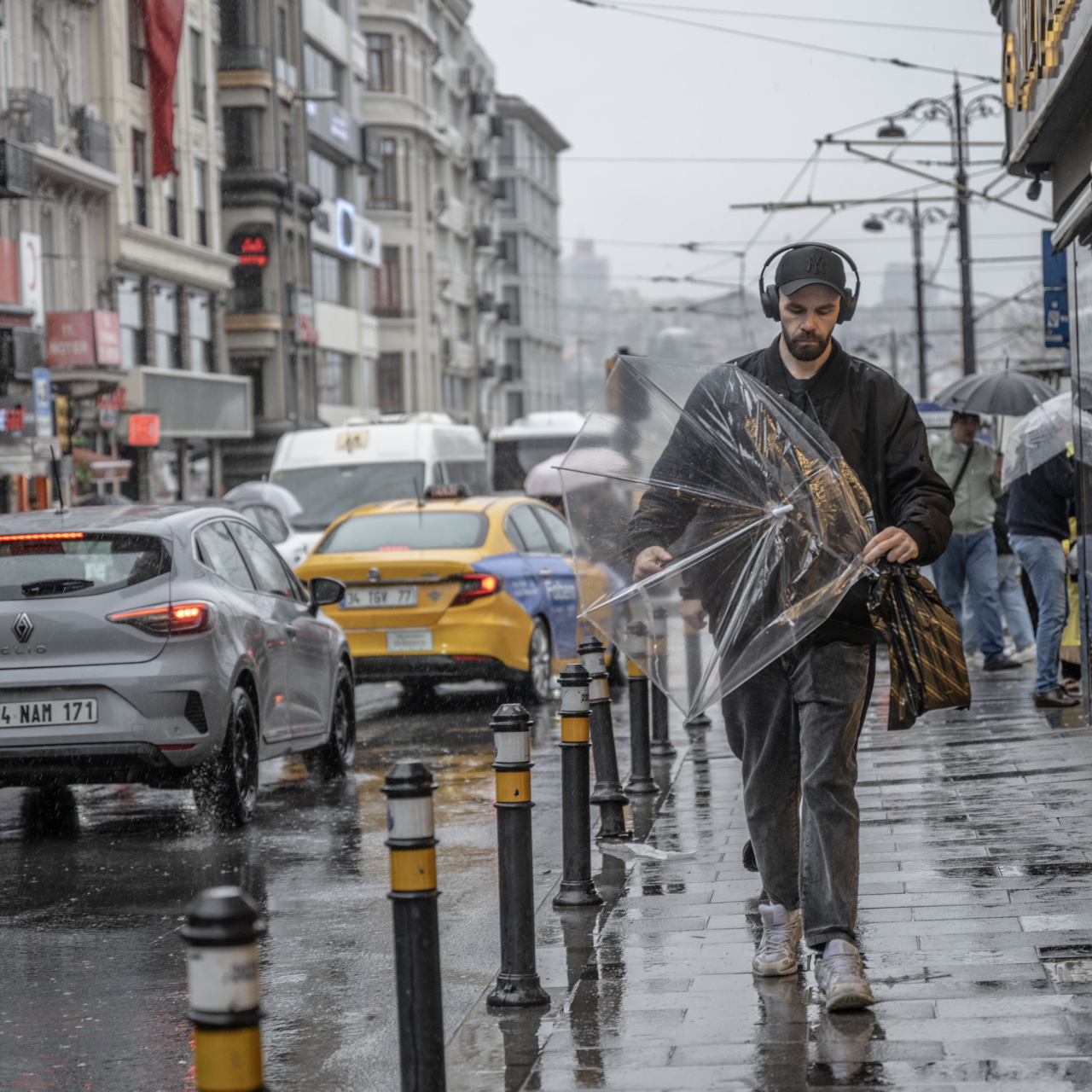 Kuvvetli sağanak ve fırtına uyarısı!