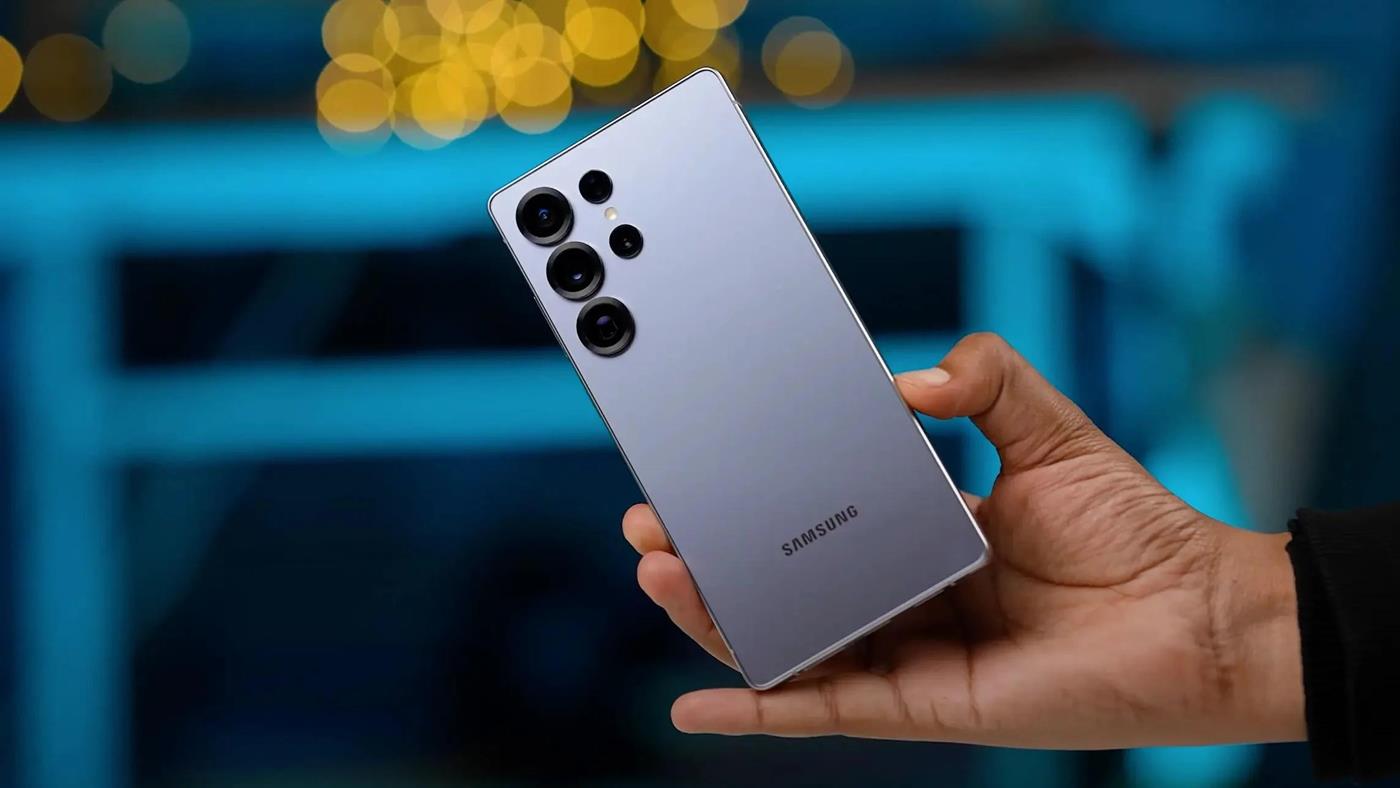 Galaxy S25 için One UI 8 dördüncü beta güncellemesi yayınlandı