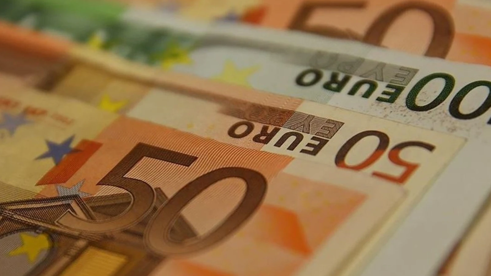 Elinde 5, 10, 20, 50 ve 100 Euro olanlar dikkat! Tedavülden kalkıyor
