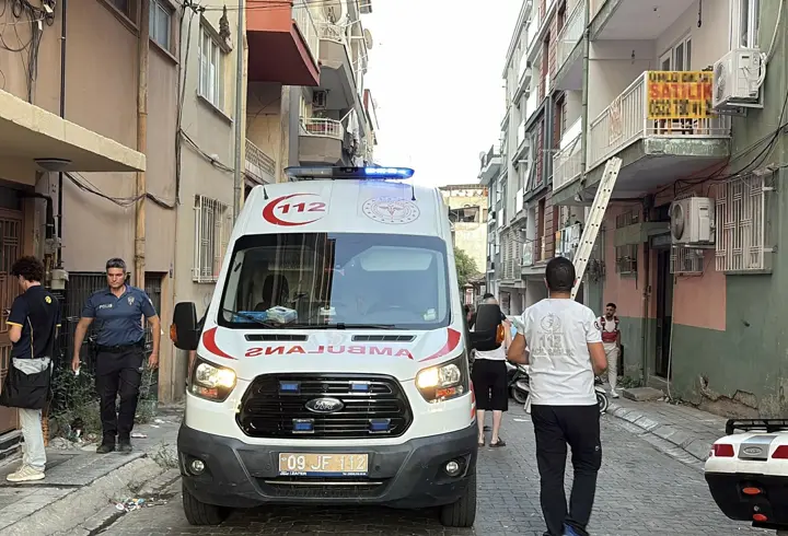 Evden yayılan kötü koku panik yarattı; nedeni bozulan et çıktı