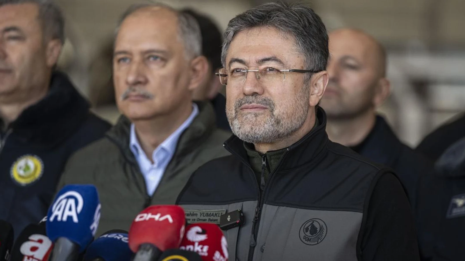 Bakan Yumaklı: Orman yangınlarında ilk müdahale süresi 10 dakikaya inecek